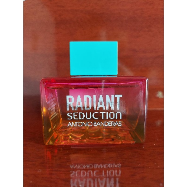 Radiant seduction outlet