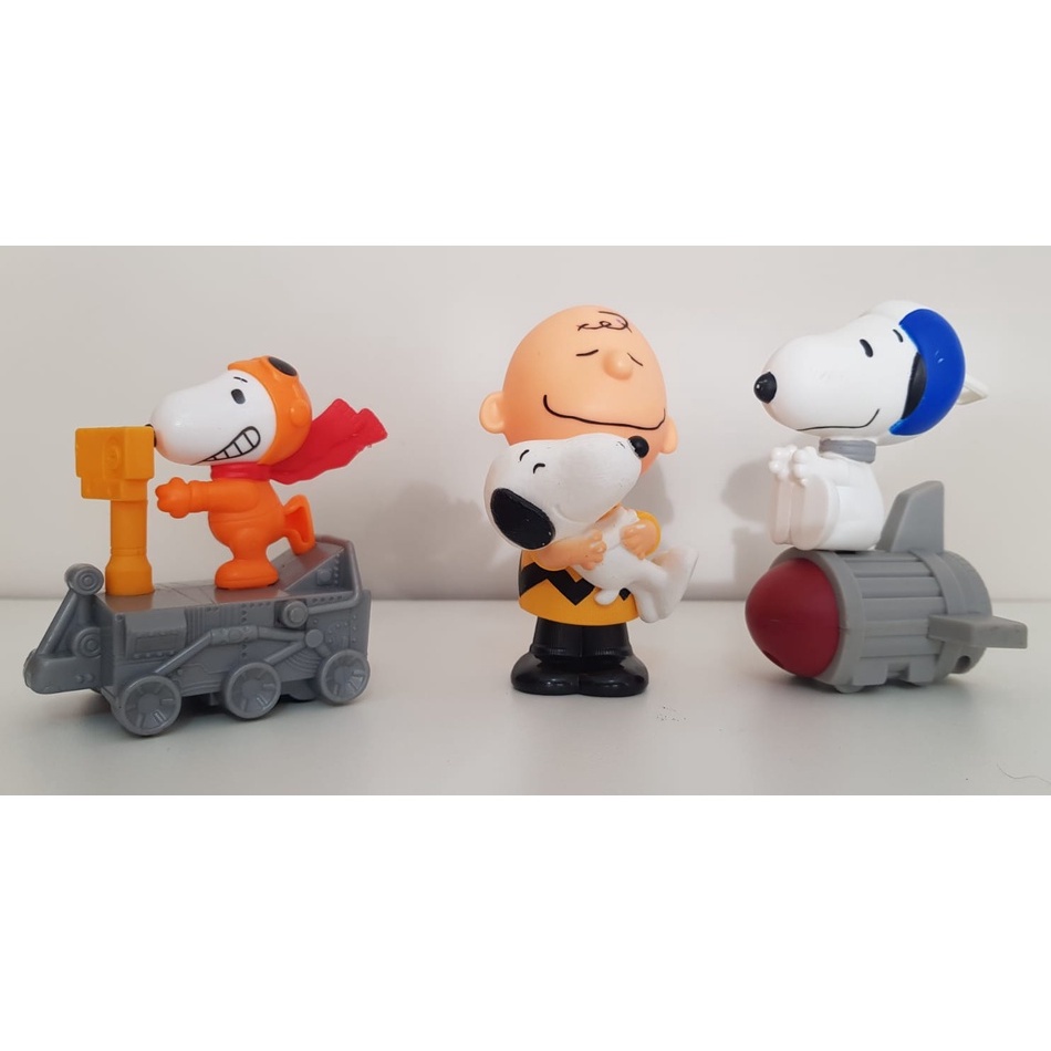Lote 3 Brinquedos do Snoopy - McDonald's | Shopee Brasil