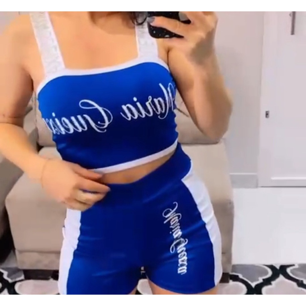 Roupas de store academia bella mafia