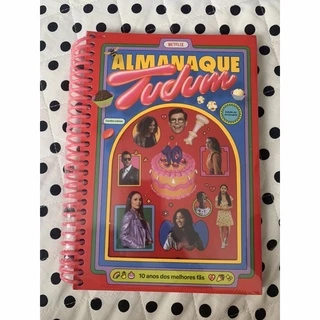 almanaque Tudum 2021 - acompanha caixa exclusiva - Brinde Netflix - perfeito estado - Lacrado.