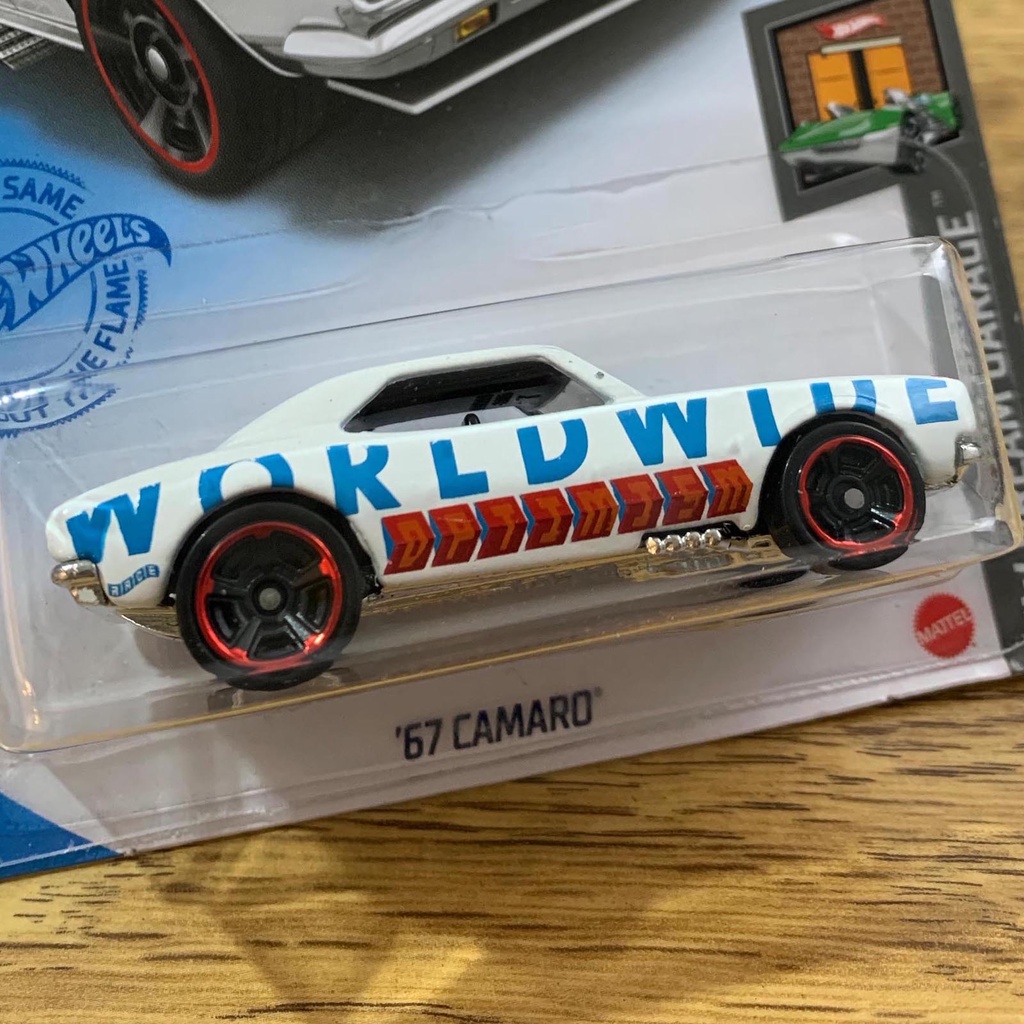 Carrinhos Hot Wheels Cartela Com 5 Hw Flames - Mattel em Promoção na  Americanas