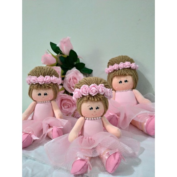 Roupa de boneca Russa - Conjunto Vestido Rose - Cor Rose - Boneca de pano -  roupa.