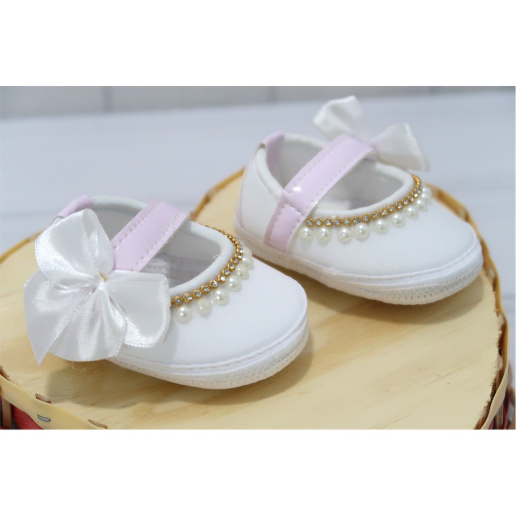 Sapatos para best sale bebe reborn