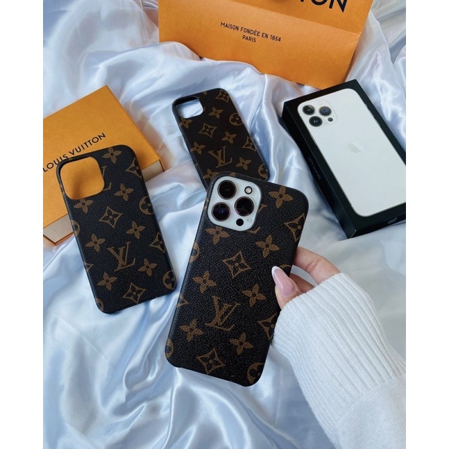 Capa Capinha Louis Vuitton iPhone XR Premium