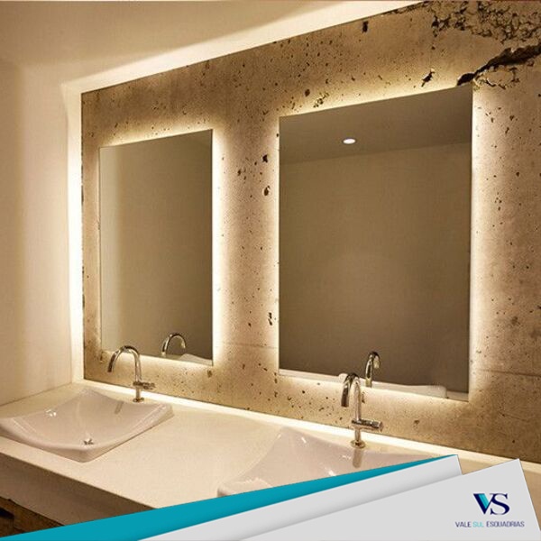 Espelho com LED PROFISSIONAL - RETANGULAR - Retrô Iluminado 70X50