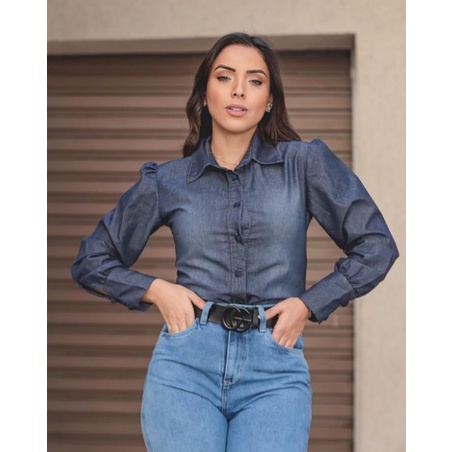 Camisa com store calça jeans feminina