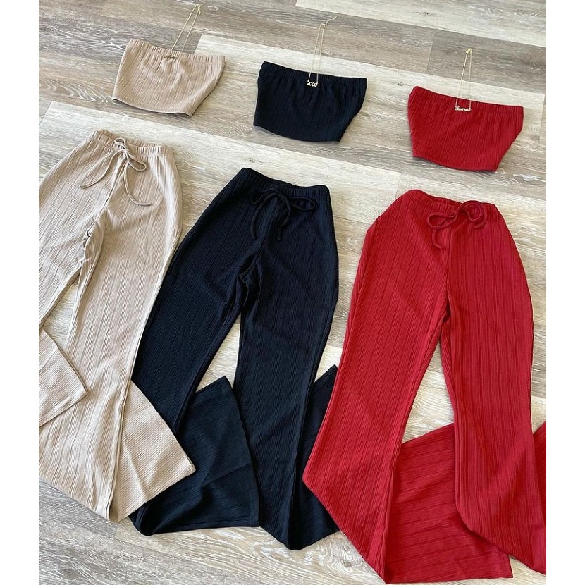 Conjunto Feminino ''Nick'' Gringa calça + top cropped
