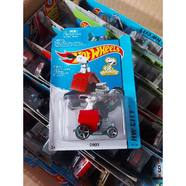 Hotwheels Snoopy Lote 2015