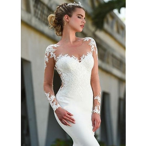 Vestido de noiva com cauda hot sale de sereia