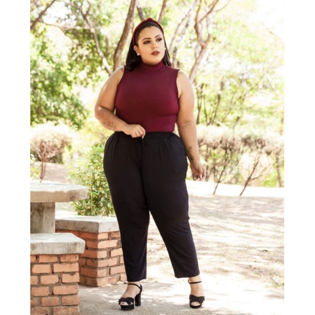 Calça soltinha hot sale plus size