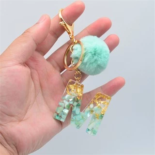 Chaveiros Fofos Bola De Pele Pompom Verde 26 Iniciais Resina Chaveiro De Mão Encantos Para Mulheres Ornamentos Acessórios Presente em Oferta na Shopee