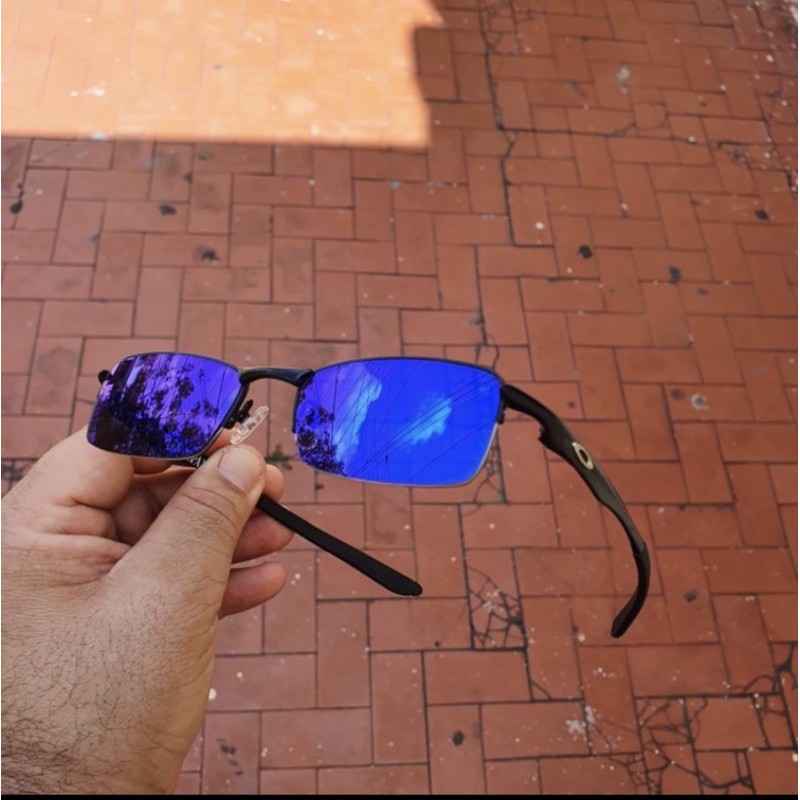 Conheça a Lupinha do Vilão, o óculos da Oakley criado por fãs