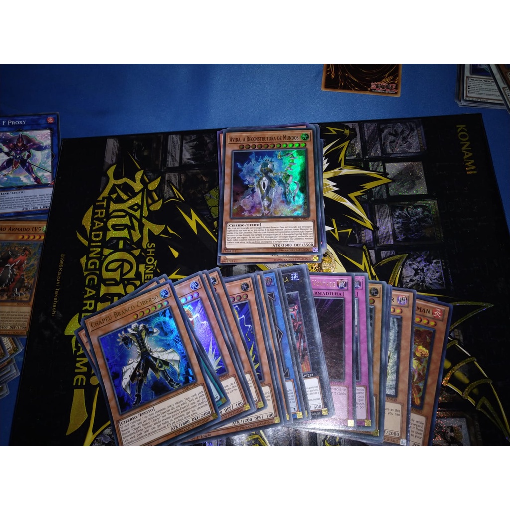 Lote de 600 Cartas de Yugioh!