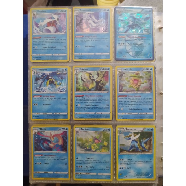 Pack Celebrações Cartas Raras Foil de Pokémon em Português, Magalu  Empresas