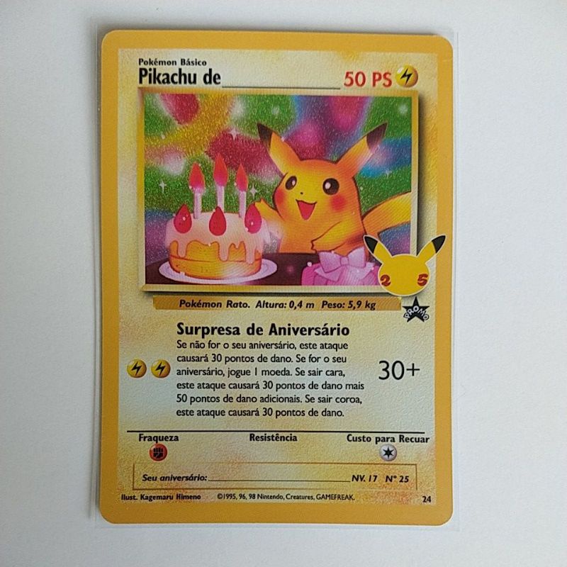 Carta do 25º Aniversário de Holo Pikachu em segunda mão durante 22