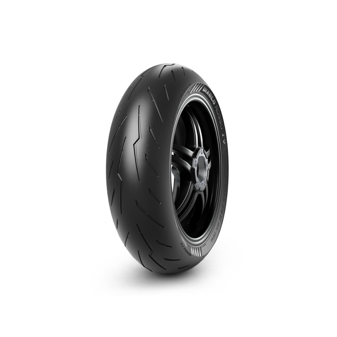 Pneu Pirelli Traseiro 180/55-17 M/C Diablo Rosso IV Ninja ZX-6R