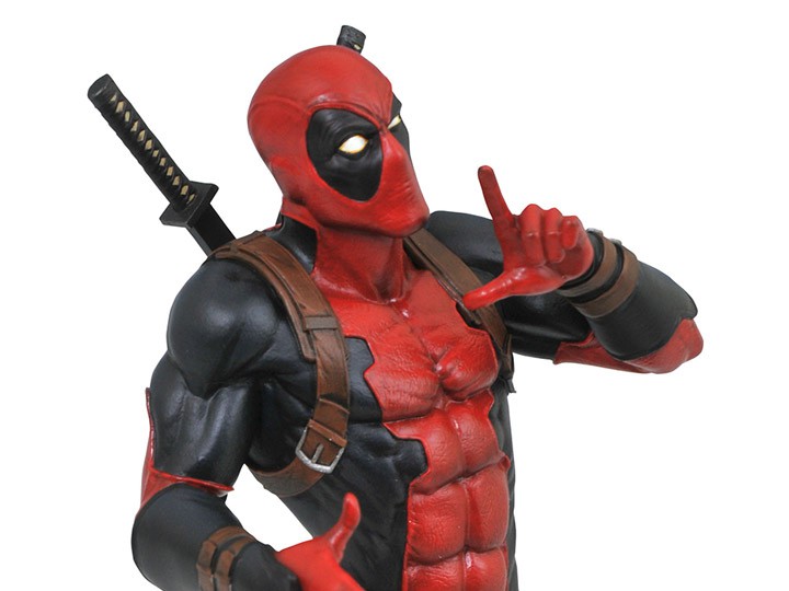 BEMS | MARVEL GALLERY - Sorcière Ecarlate - Statuette PVC 25cm