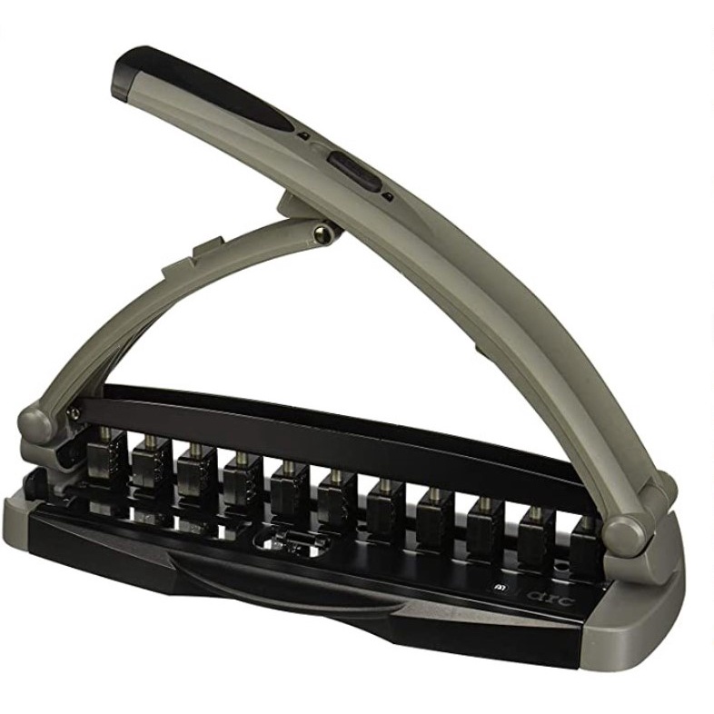 Staples 3-Hole Punch, Black