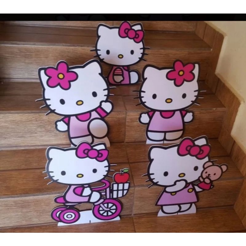 Turma Hello Kitty displays Kit com 16 peças