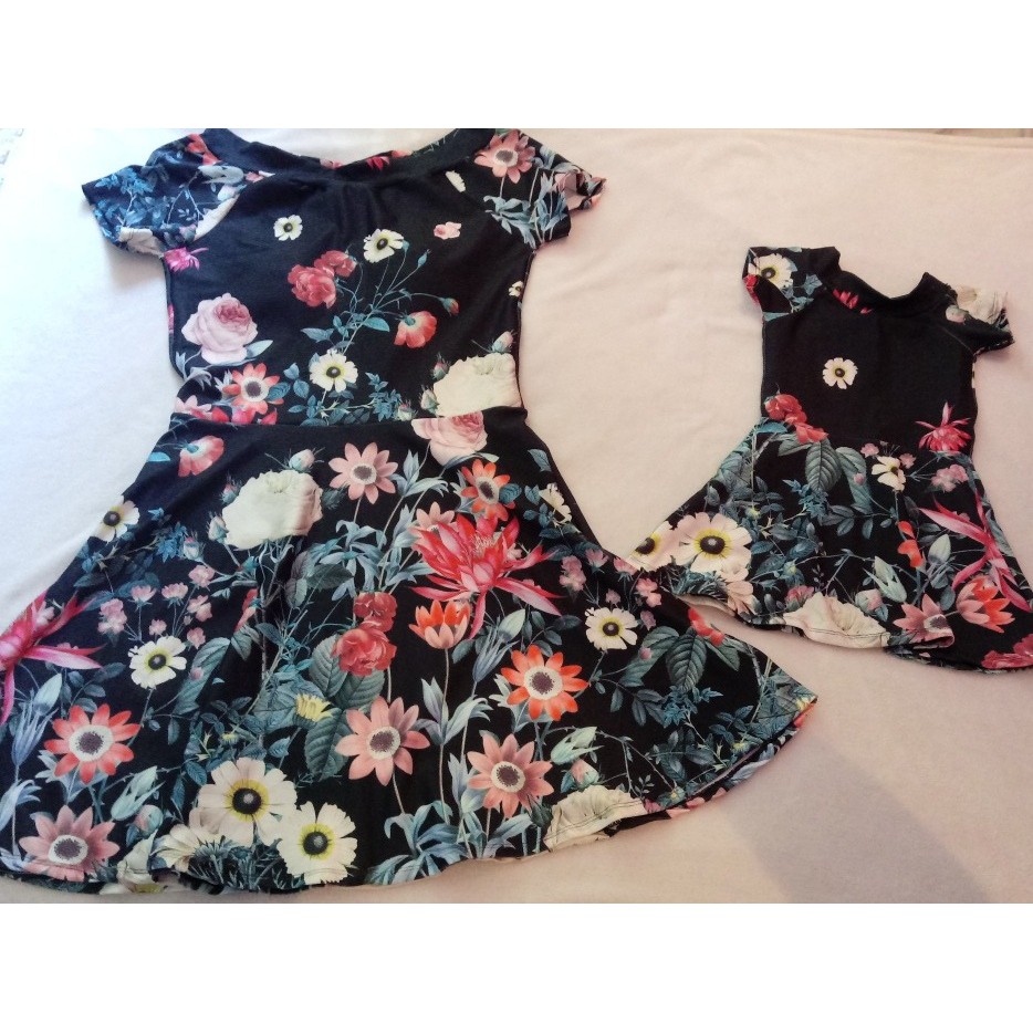 Vestido mae best sale e filha estampado