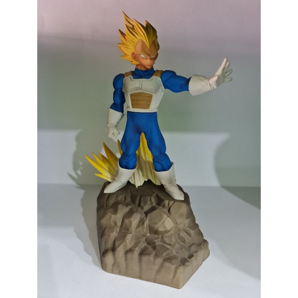 Vegeta e Goku Super Sayajin - Dragon Ball Z Banpresto - 08 anos