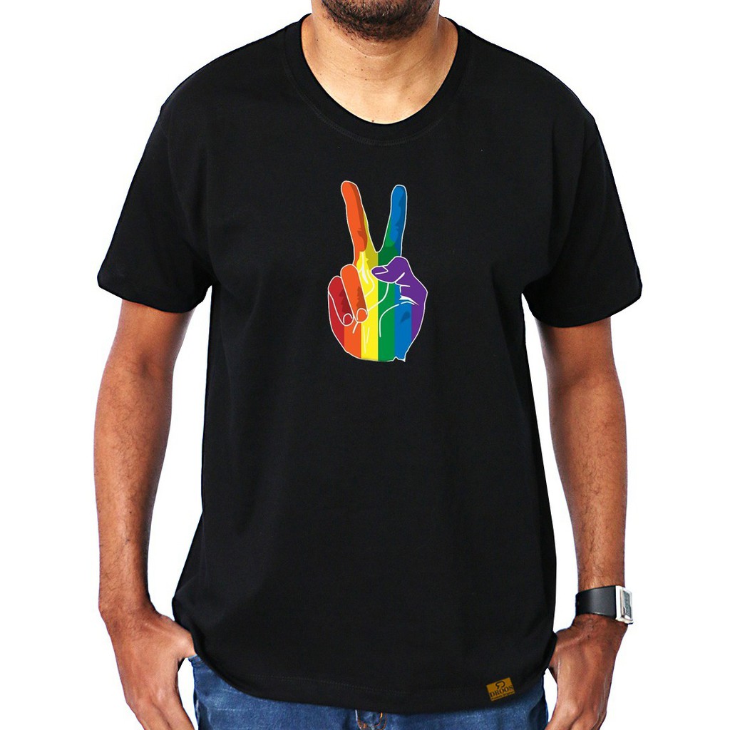 Camiseta Preta Paz e Amor Camisa Masculina Arco Íris Estampa Colorida Linda