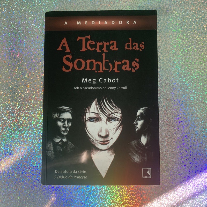 A Mediadora, Terra das Sombras - Meg Cabot | Shopee Brasil