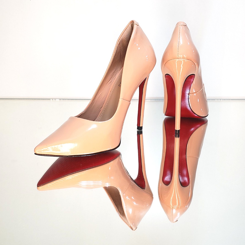 Scarpin nude best sale sola vermelha