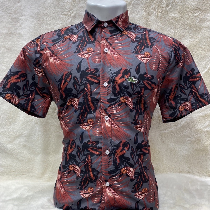 Camisa floral Masculina Manga curta tecido é tactel Praia Social Slim  Havaiana Barata Homem Estampa Verão