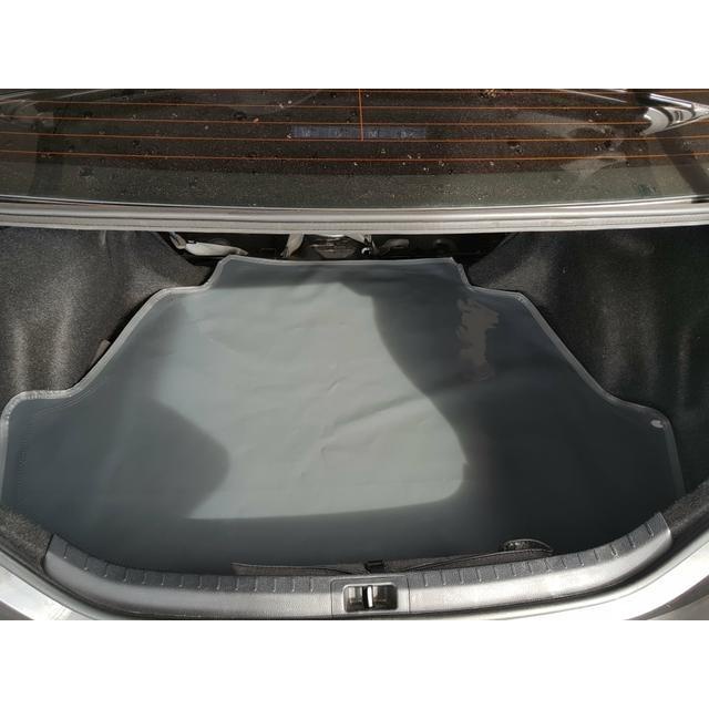 Tapete para porta malas Grand Siena