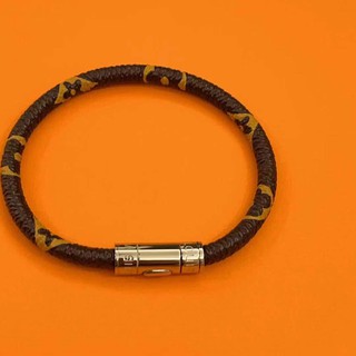 COD&Readystock】Korean style LV leather bracelet fashion jewelry