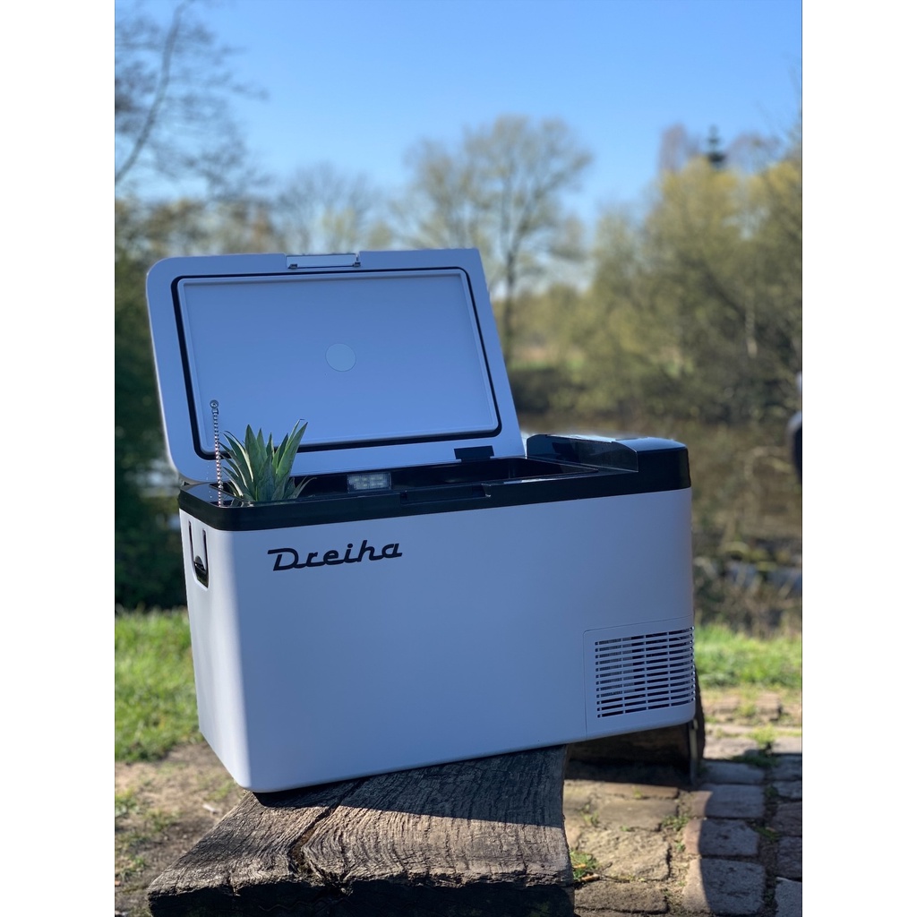 Caixa Térmica Cooler Elétrico Geladeira Portátil Automotiva MotorHome Branca 25L QuadriVolt