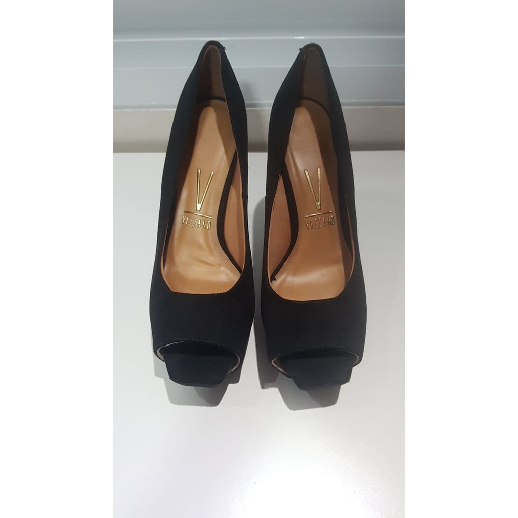 Sapato peep store toe vizzano preto