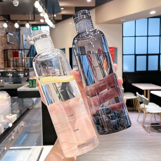 500ml/700ml PC Garrafa Plástica De Grande Capacidade Esportiva À Prova De Vazamento Com Tempo Para Presentes De Natal Meninas