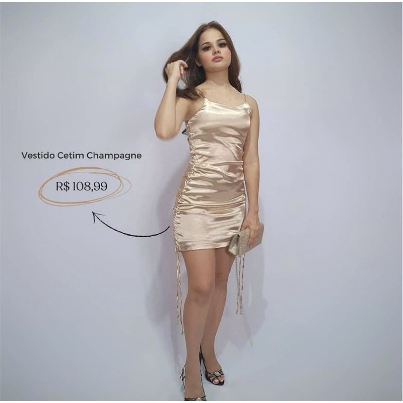 Vestido cor hot sale de champanhe