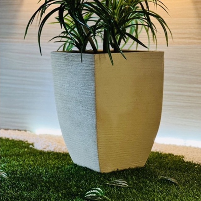 Vaso polietileno para plantas quadrado escovado M