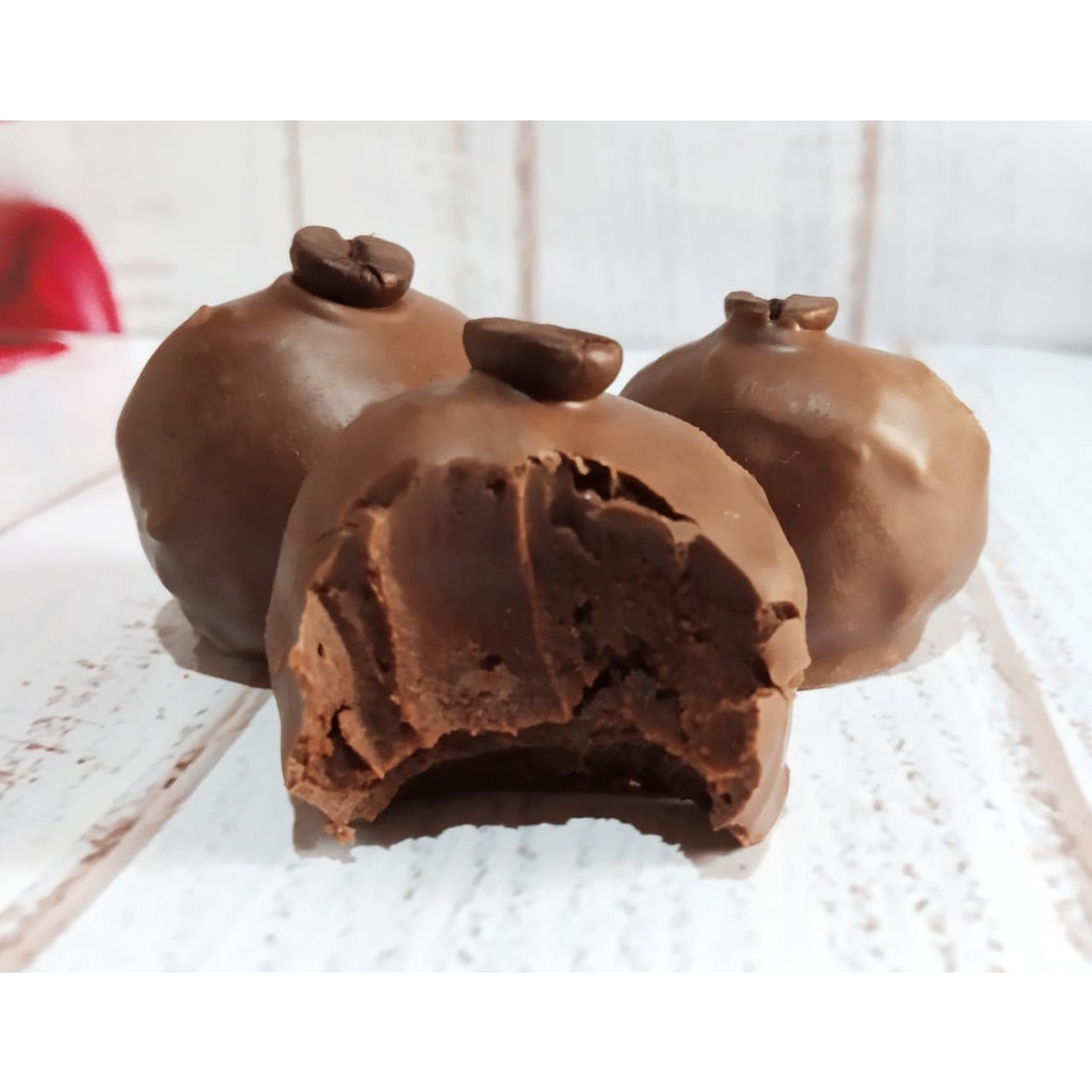 Bombons - Trufas Chocolate 14g Sabores A Escolher | Shopee Brasil