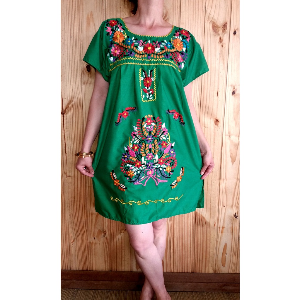 Vestido Mexicano Bordado Artesanal Importado Ler Anúncio