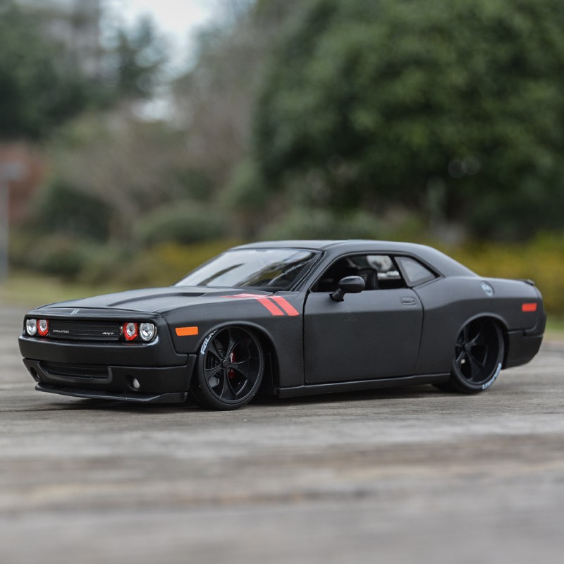 Dodge challenger on sale diecast car