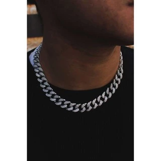 Corrente Cuban Chain Cubana 50 cm cravejada em zircônia prata silver hip hop trap luxo