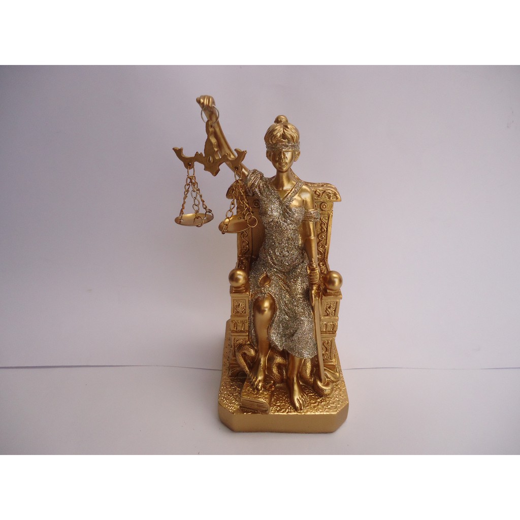 Estátua Dama Da Justiça Sentada Têmis Deusa Direito Dourada | Shopee Brasil