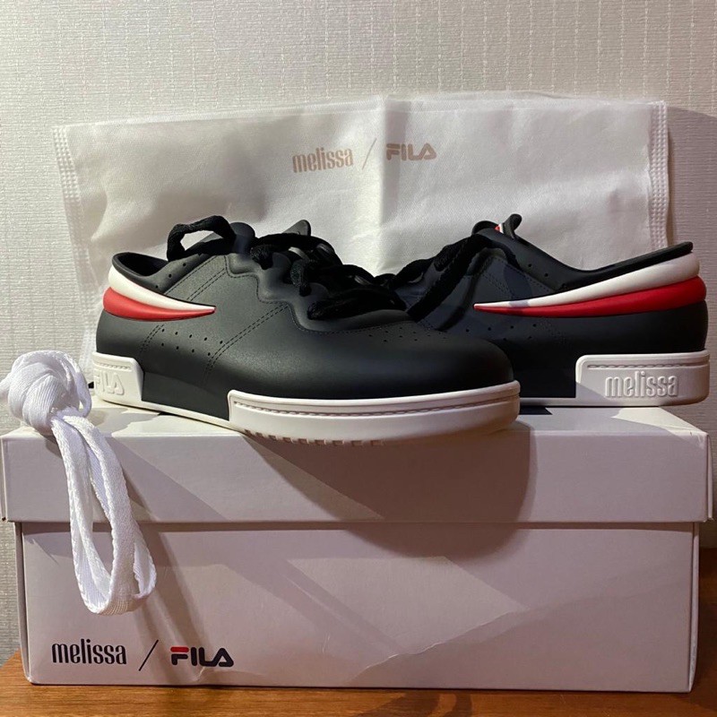 Tênis melissa e store fila