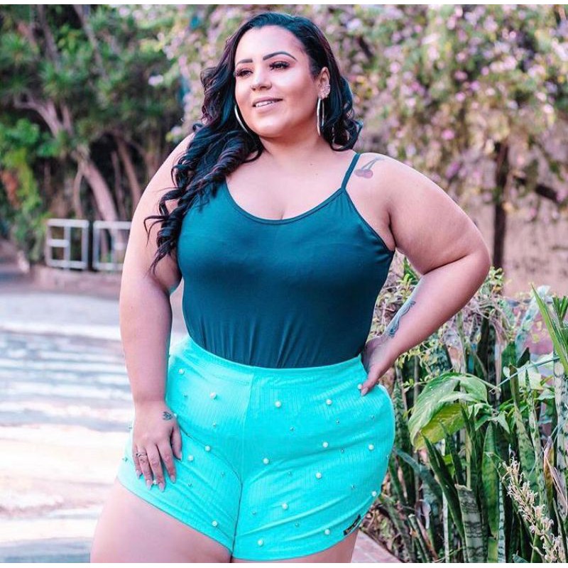 Regata basica / regatinha plus size / tamanho grande / gordinhas /  viscolycra 48 ao 56 / blusinha com alcinha / novidade / verão 2021