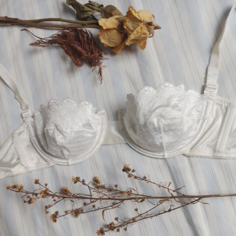 Sutiã soutien lingerie vintage bordado branco