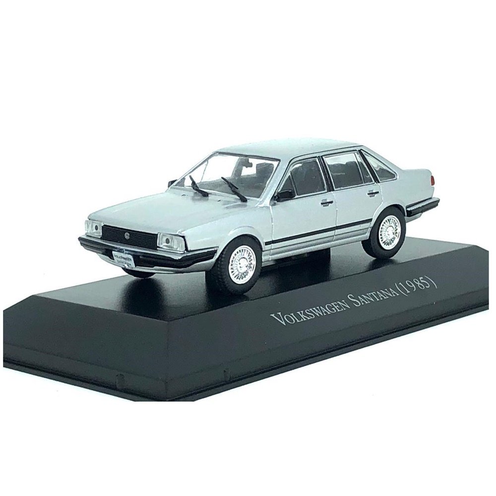 Miniatura Carro Volkswagen Santana (1985) - Prata - 1:43 - Ixo