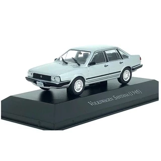 Miniatura Carro Volkswagen Santana (1985) - Prata - 1:43 - Ixo