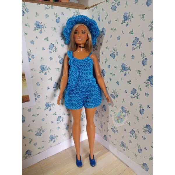 Roupa para barbie Macacão com sapato e chapéu