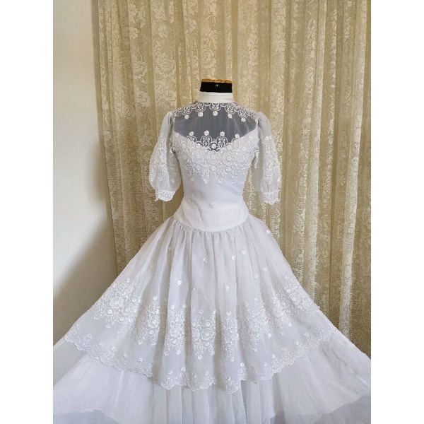 Vestido de noiva gola best sale alta princesa