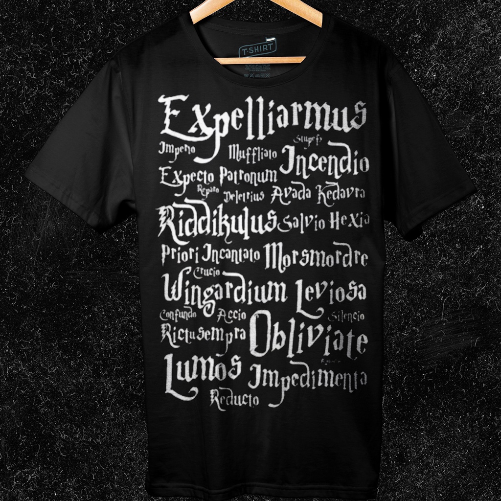 Camiseta Harry Potter Feitiços - Forja de Camisetas