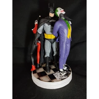Diorama batman, joker e harley quinn estátua action figure